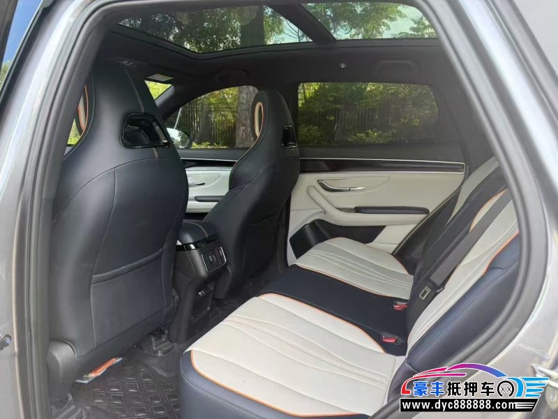 24年比亚迪宋轿车抵押车出售