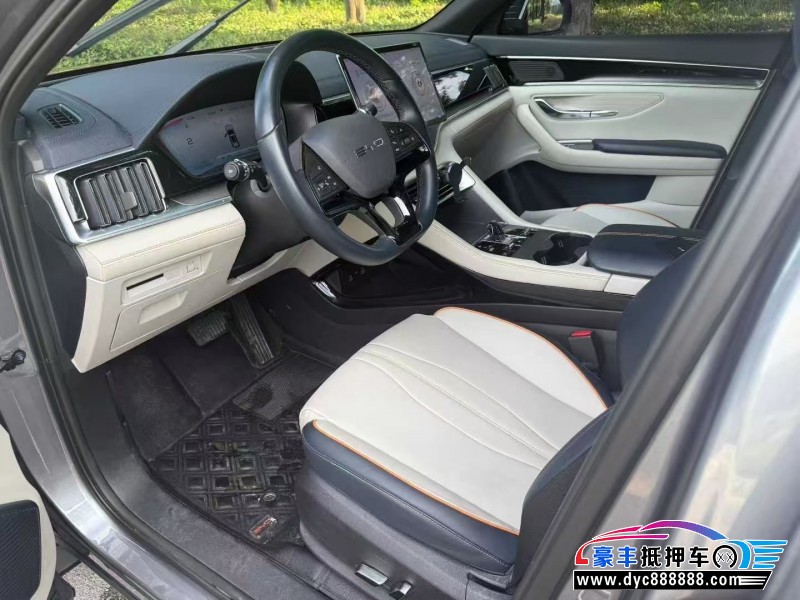 24年比亚迪宋轿车抵押车出售