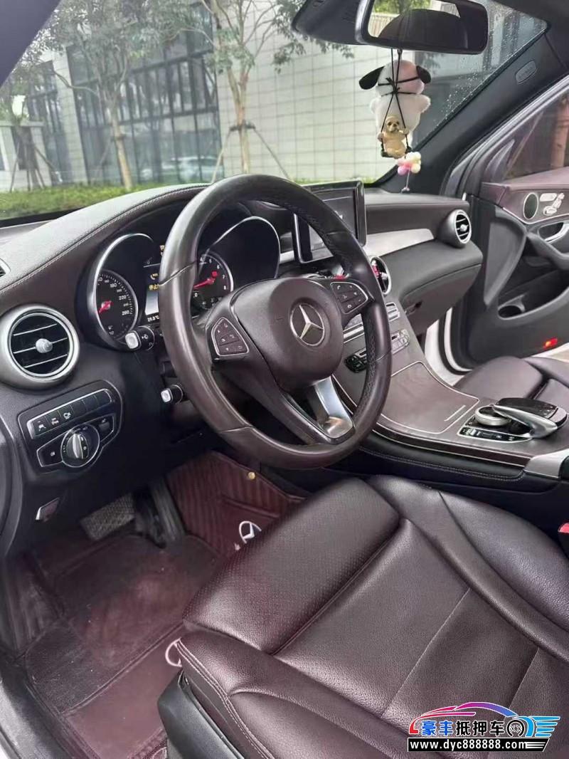 18年奔驰GLCSUV抵押车出售