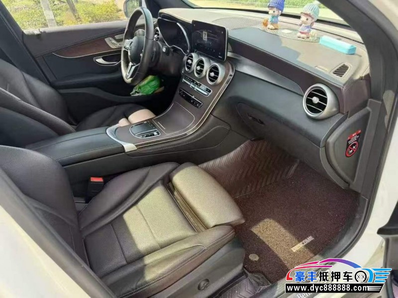 21年奔驰GLC轿车抵押车出售