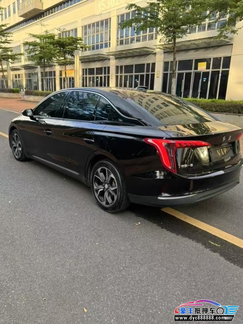 24年红旗EQM5轿车抵押车出售