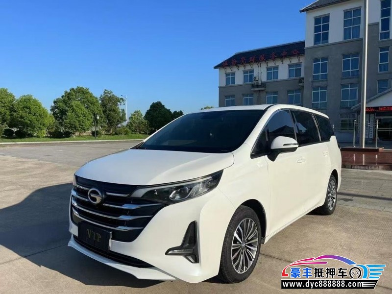 19年传祺m6轿车抵押车出售