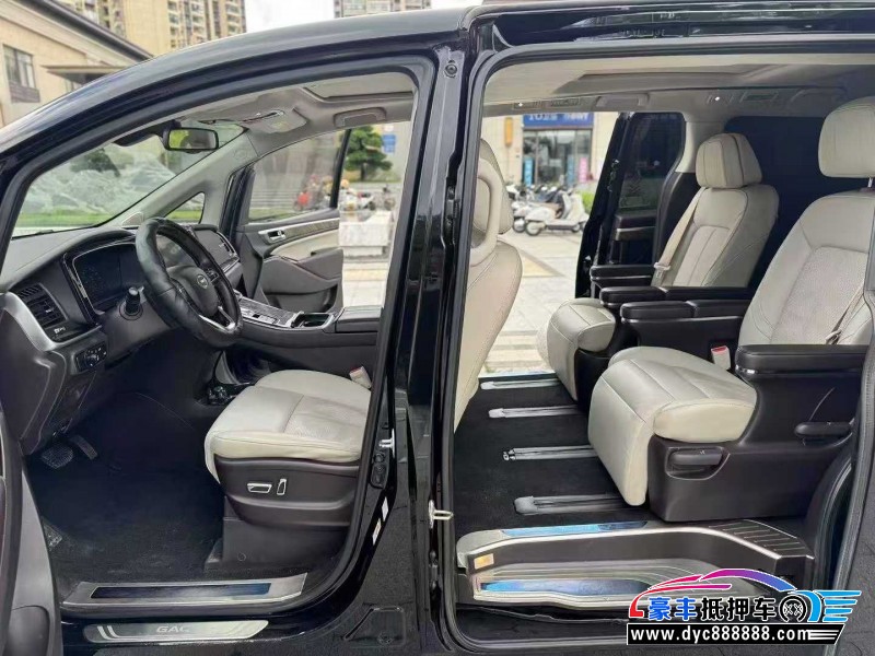 21年传祺M8轿车抵押车出售