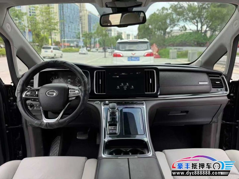 21年传祺M8轿车抵押车出售