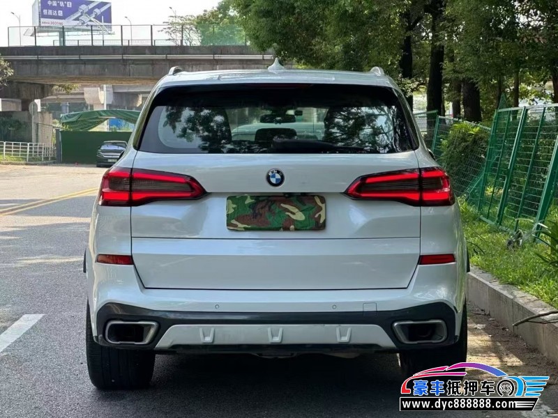 19年宝马X5轿车抵押车出售