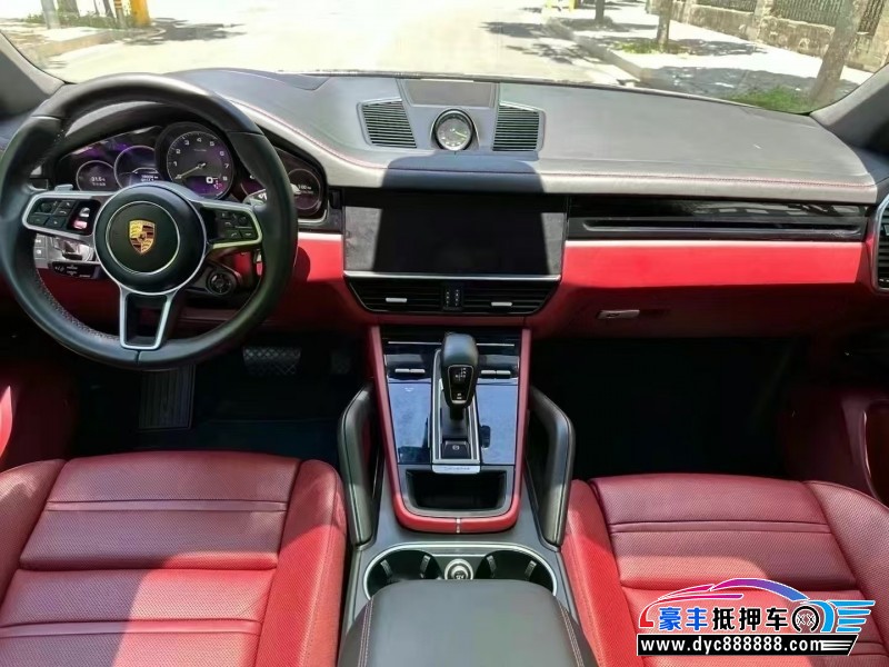 22年保时捷卡宴轿车抵押车出售