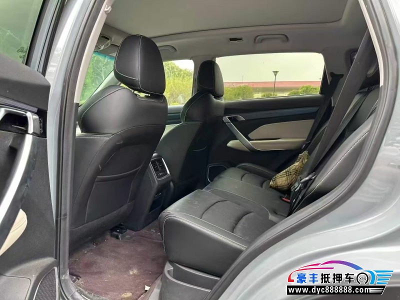 22年吉利博越轿车抵押车出售