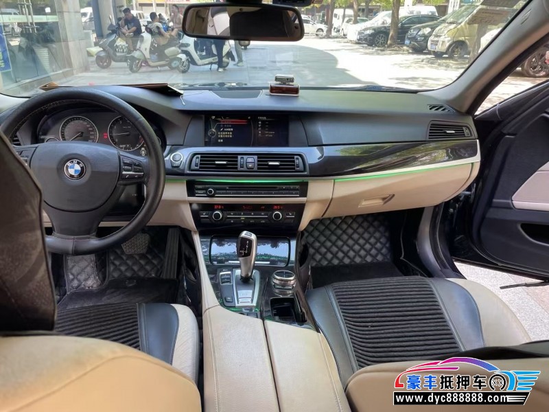 13年宝马5系轿车抵押车出售