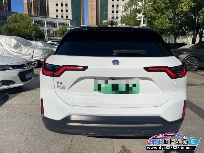 21年蔚来ES6轿车抵押车出售