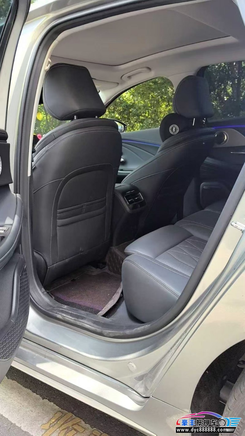 24年奇瑞艾瑞泽轿车抵押车出售