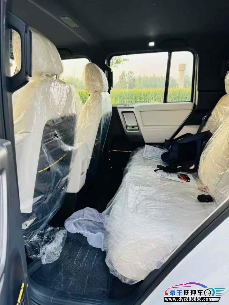 25年奇瑞爱卡轿车抵押车出售