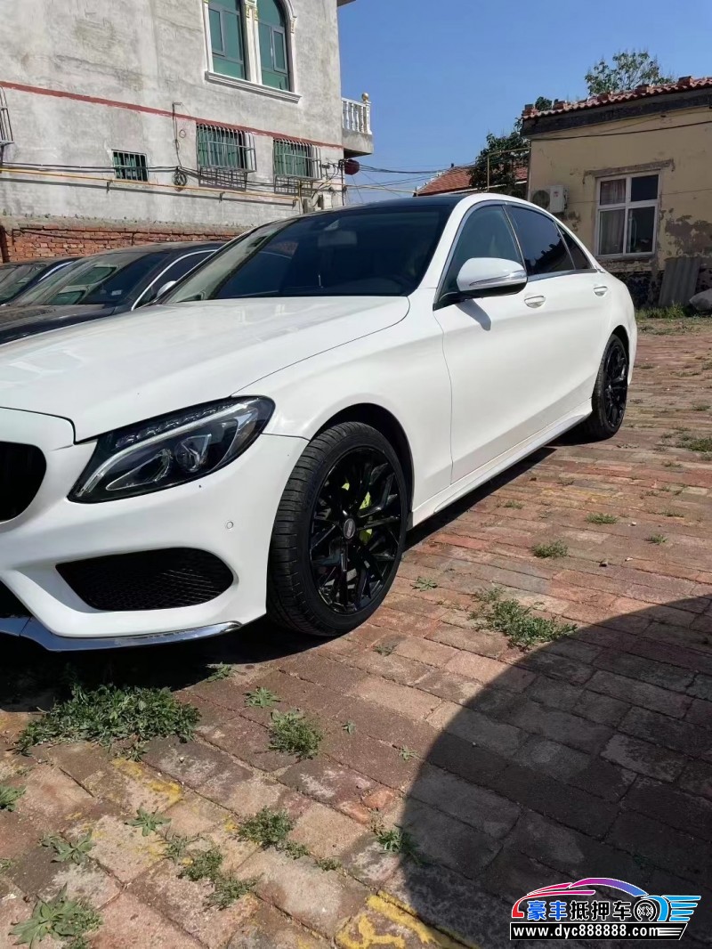 16年奔驰C轿车抵押车出售