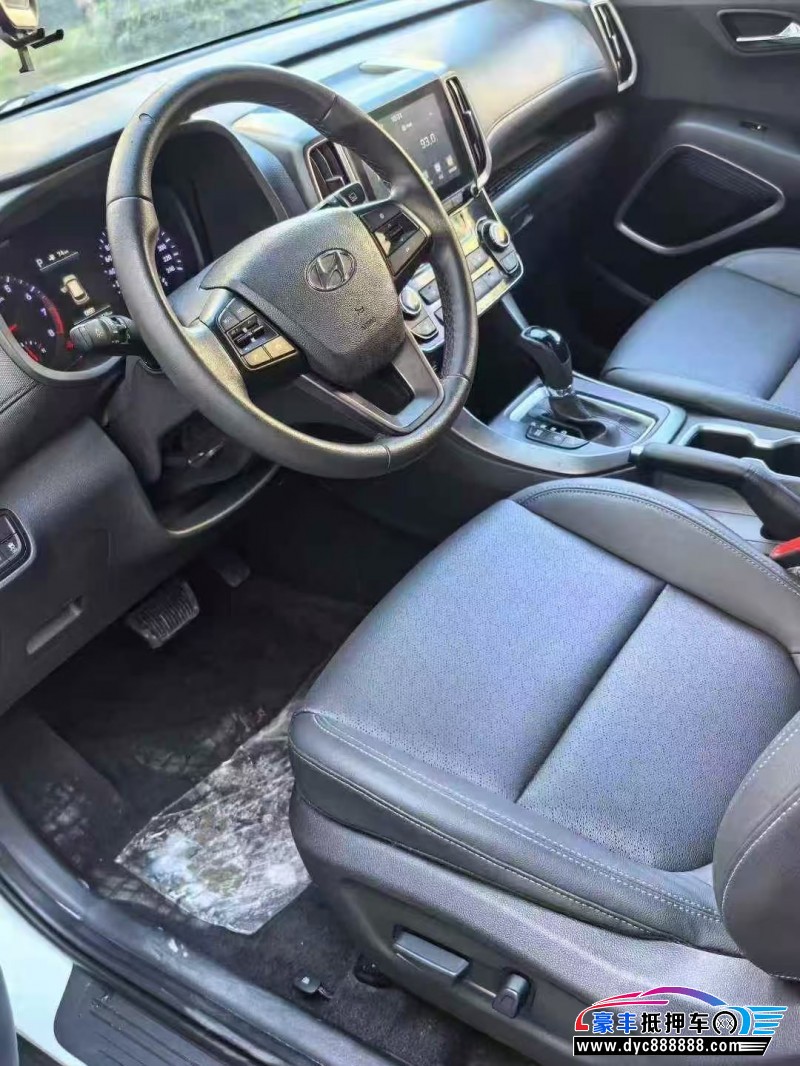 20年现代ix35轿车抵押车出售