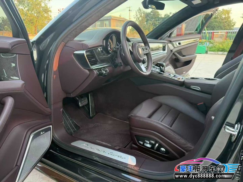 20年保时捷帕纳梅拉轿车抵押车出售