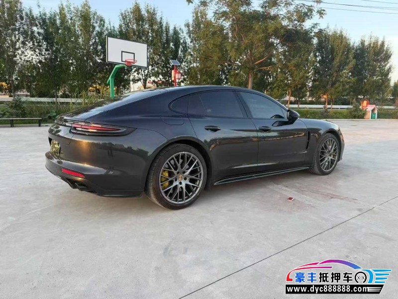 20年保时捷帕纳梅拉轿车抵押车出售