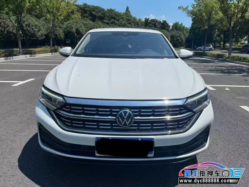 25年大众速腾轿车抵押车出售