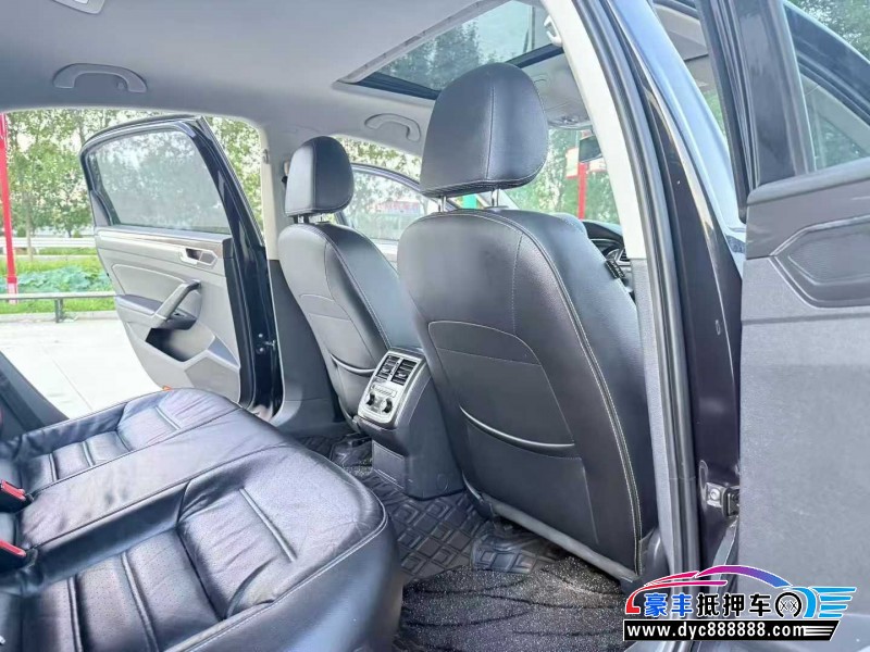 18年大众帕萨特轿车抵押车出售