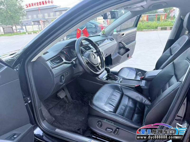 18年大众帕萨特轿车抵押车出售