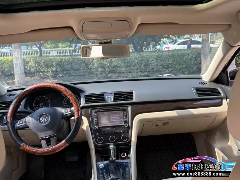 14年大众帕萨特轿车抵押车出售