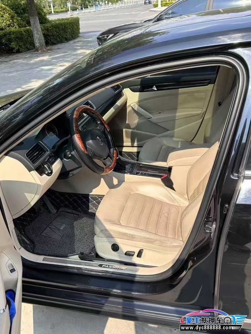 14年大众帕萨特轿车抵押车出售