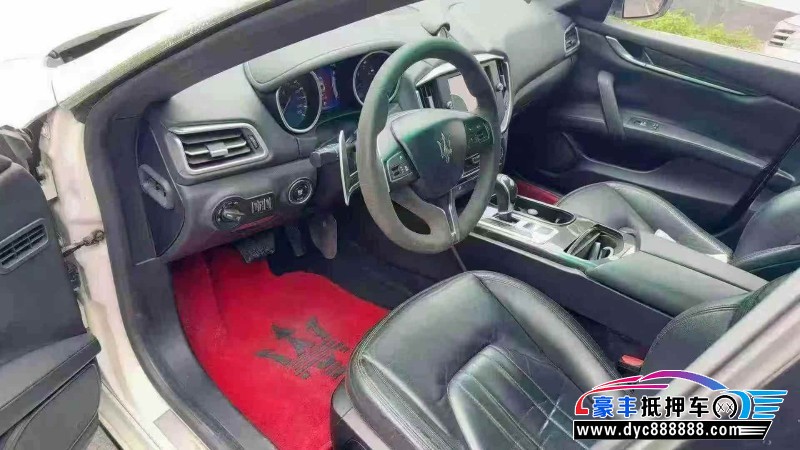 15年玛莎拉蒂Ghibli轿车抵押车出售