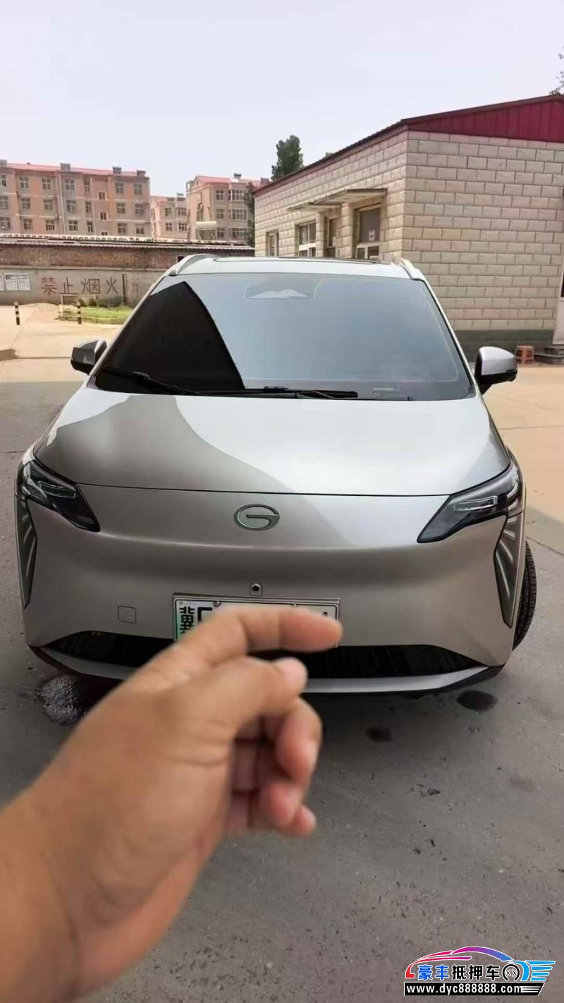 25年埃安Y70轿车抵押车出售