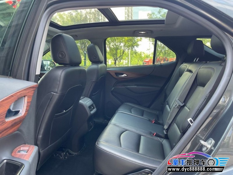 17年雪佛兰探界者轿车抵押车出售