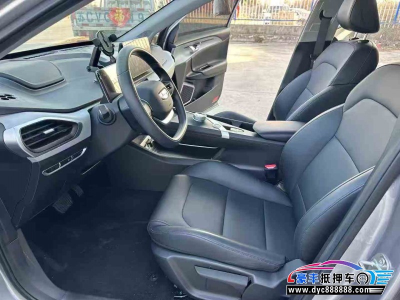 24年吉利几何轿车抵押车出售