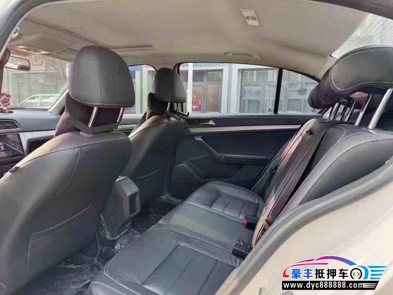 16年大众朗逸轿车抵押车出售