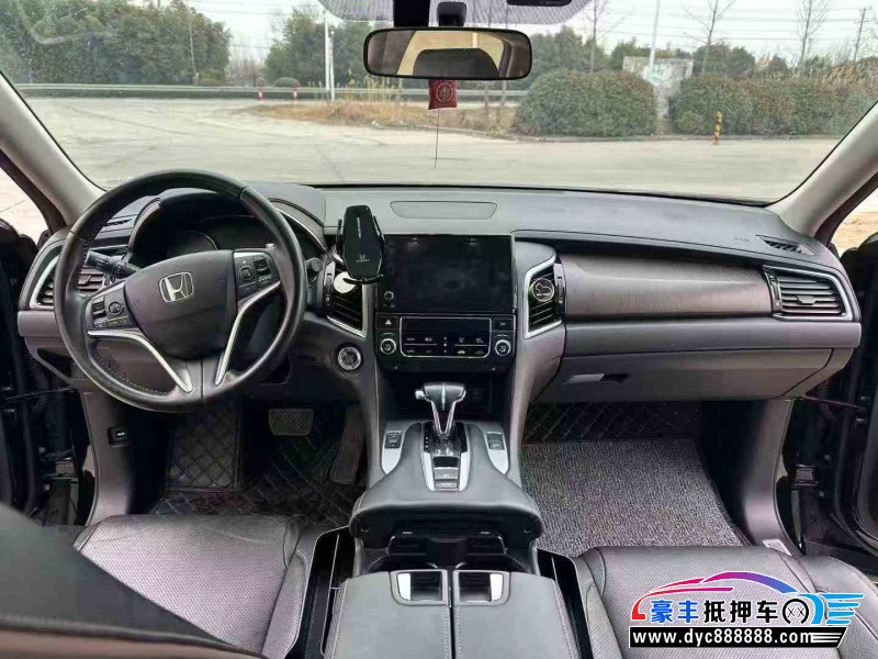 21年本田冠道轿车抵押车出售