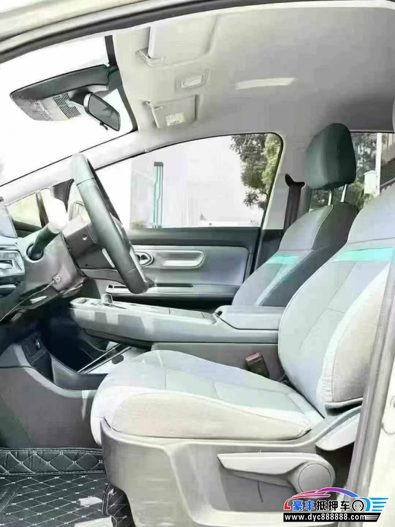 24年埃安Y70轿车抵押车出售