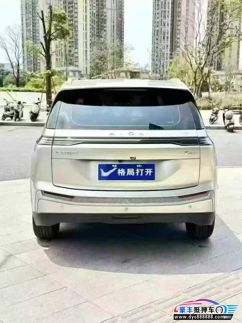 24年埃安Y70轿车抵押车出售