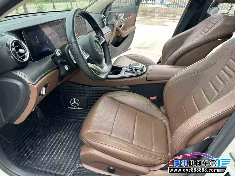 18年奔驰E轿车抵押车出售
