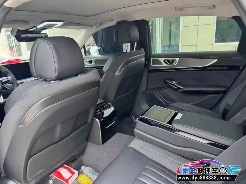 25年红旗H9轿车抵押车出售