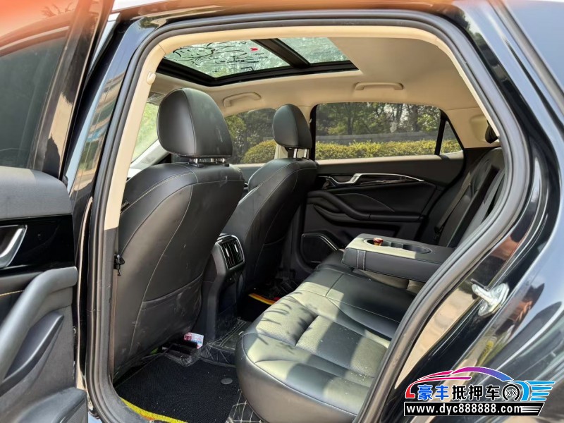 22年奔腾B70轿车抵押车出售