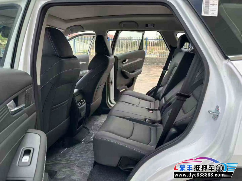 23年东南dx8轿车抵押车出售