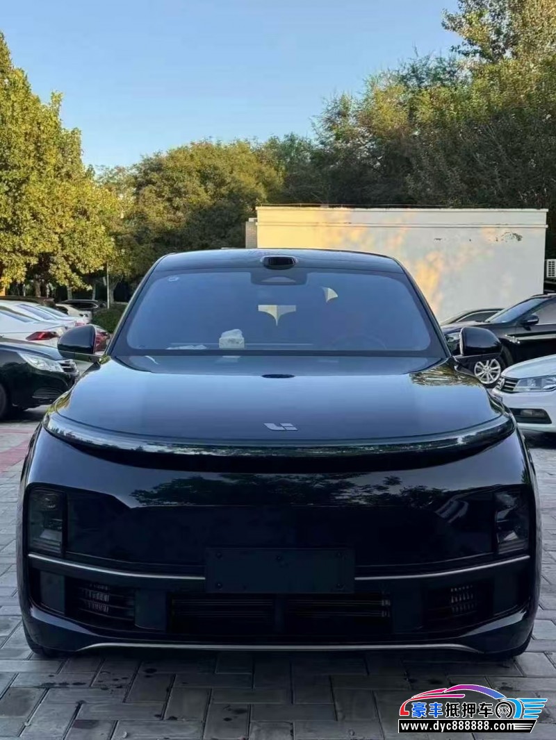 25年理想L9轿车抵押车出售