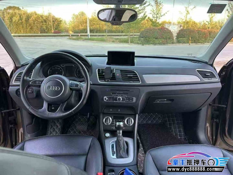 16年奥迪Q3轿车抵押车出售