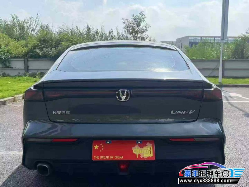 22年长安长安UNI轿车抵押车出售
