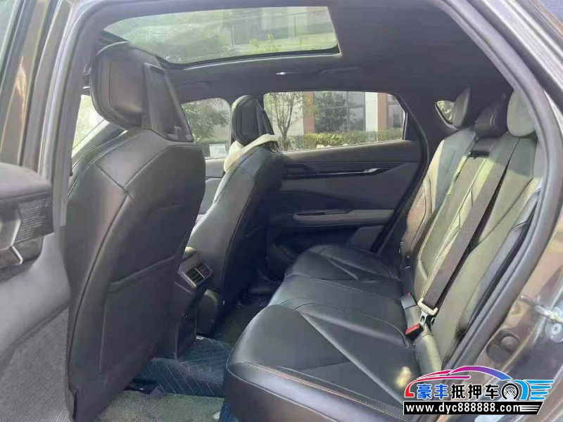 22年长安长安UNI轿车抵押车出售