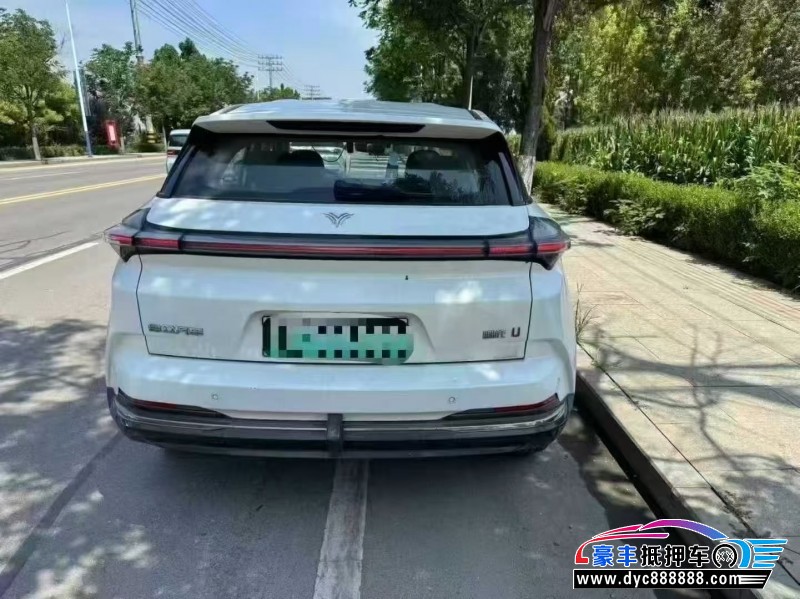 23年哪吒U轿车抵押车出售