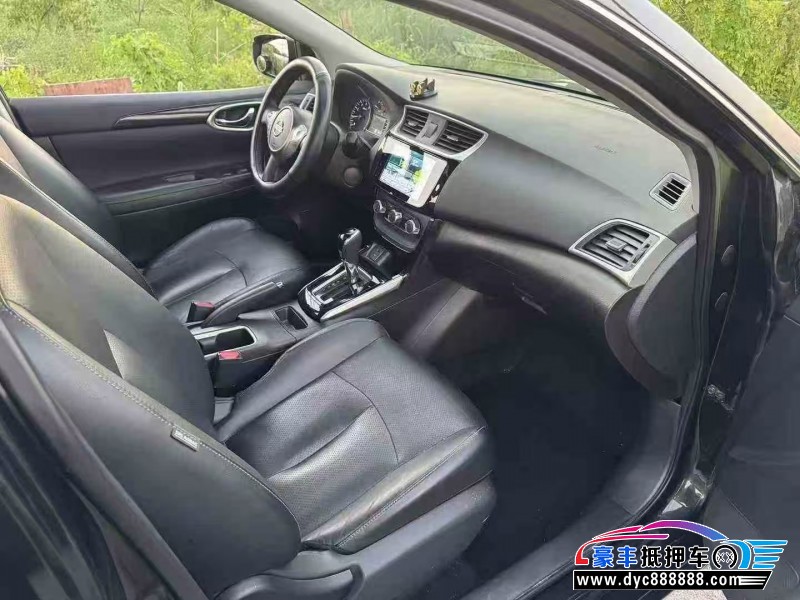 19年日产轩逸轿车抵押车出售