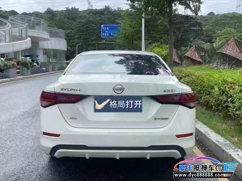 22年日产轩逸轿车抵押车出售