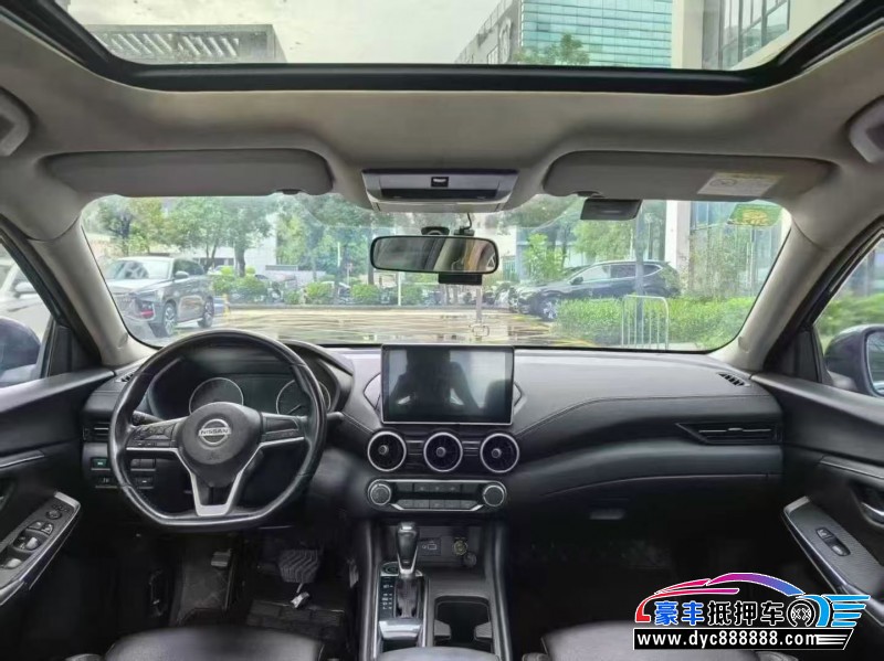 20年日产轩逸轿车抵押车出售