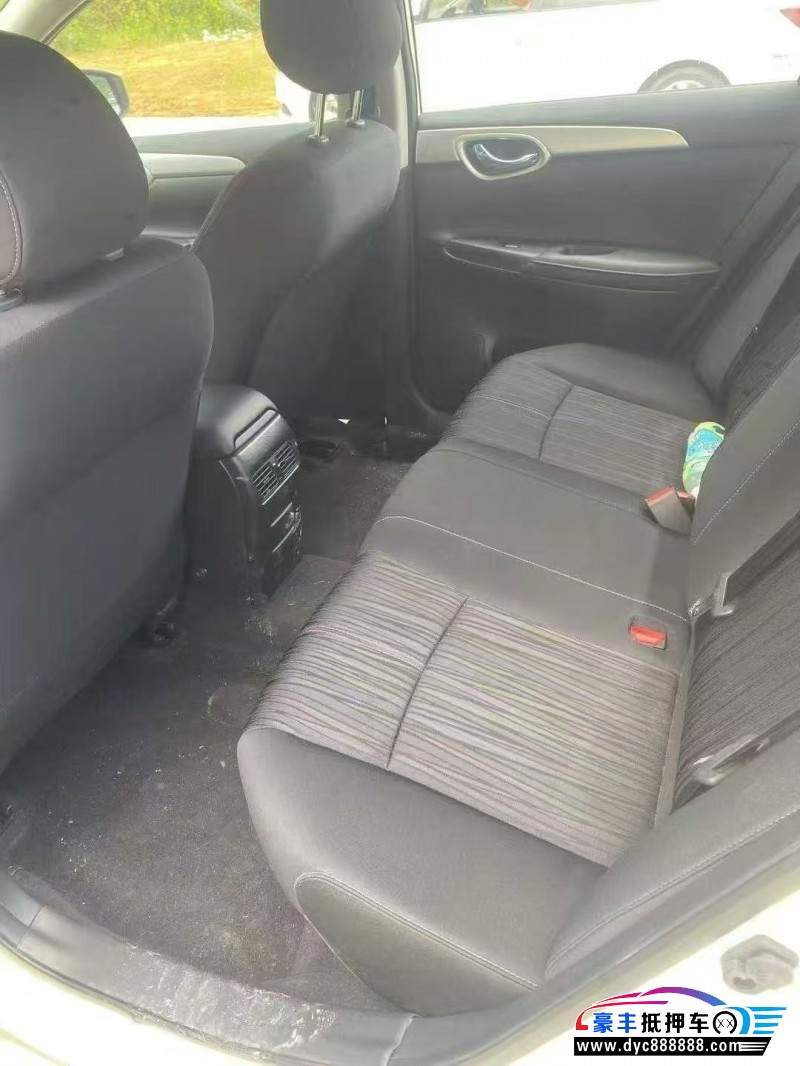 24年日产轩逸轿车抵押车出售