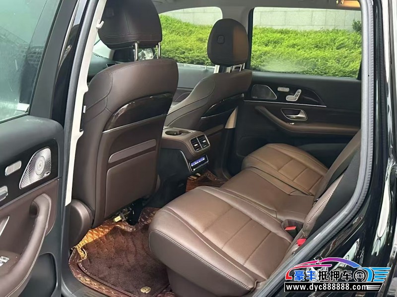 24年奔驰GLS轿车抵押车出售