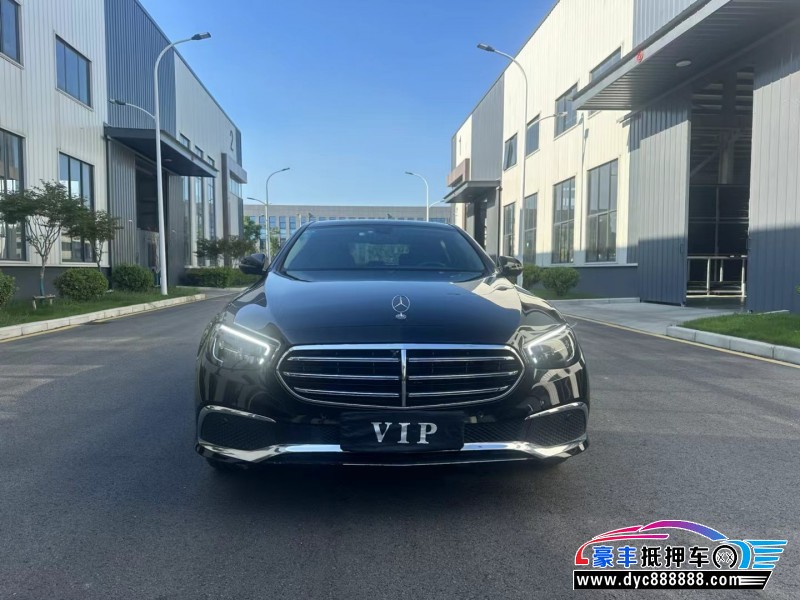 22年奔驰E轿车抵押车出售