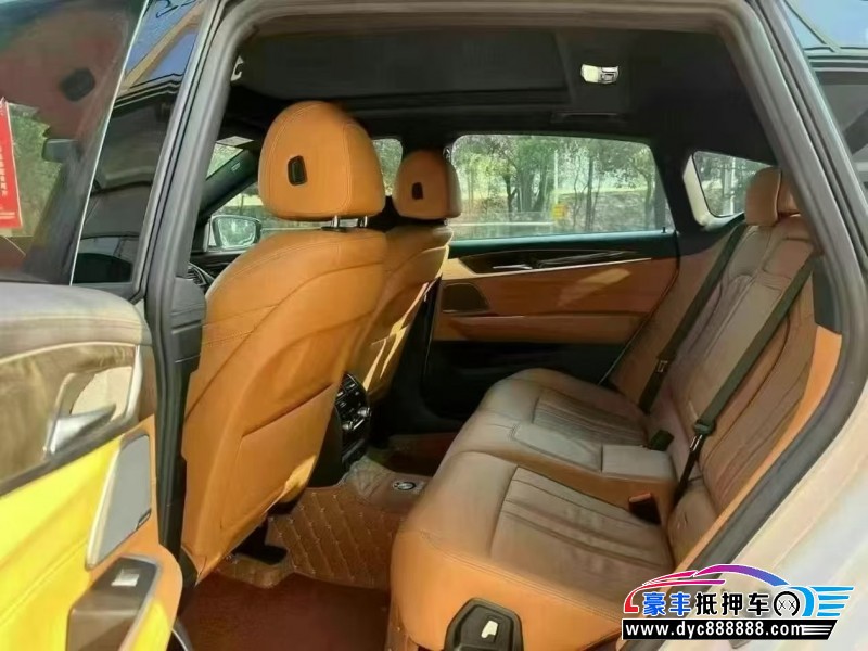 19年宝马6系GT轿车抵押车出售