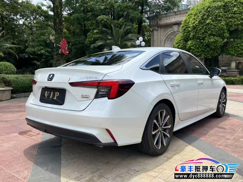 23年本田型格轿车抵押车出售