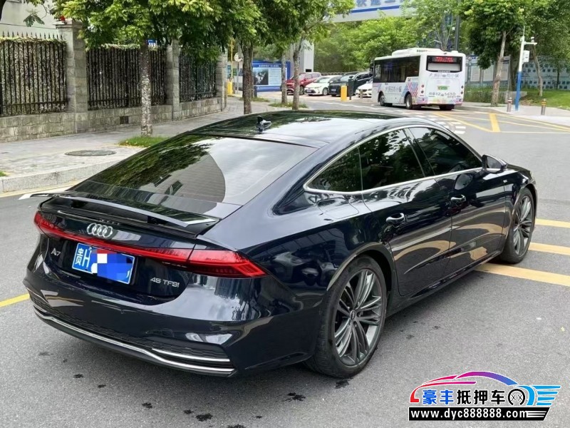 22年奥迪A7轿车抵押车出售